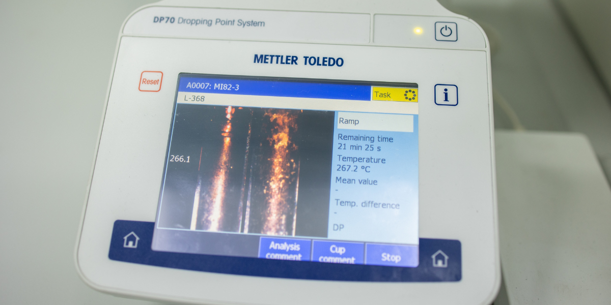 Grease Compatibility A Comprehensive Guide Valvoline™ Global Europe EN